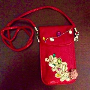 ONLY ONE LEFT!  Crossbody Wallet /Cellphone Holder